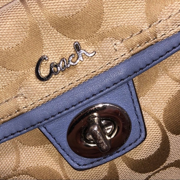 Coach Crossbody Purse with Turnlock - Picture 6 of 7